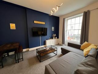 Cosy Meridian Place By Prescott Apartments - Bristol - 0