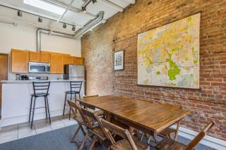 The Victor 3 - Cleveland's Urban Lodge - 2