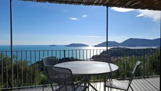 Pini House, inside a private Park, Pool, Tennis, AC, Parking next home and Parking in Lerici! - Lerici - 3