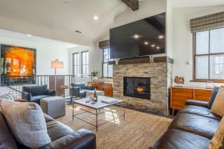 Creekhouse 1595 - Mammoth Lakes - 5