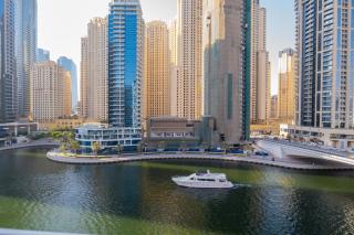 Elegant 1BR with Breathtaking View in Dubai Marina - Dubái - 0