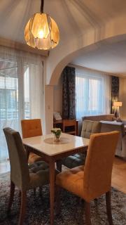 City Park Apartments & Hostel - 5