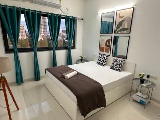 Skye Private 1Bhk in Amanora Park Town with WiFi AC Smart TV Washing Machine - Pune - 9
