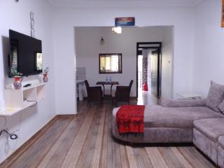Kikaplace - Entebbe - 0