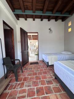 Casa Hotel Serena - Guadalupe - 1