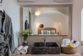 Kaleidoscope Cave Houses - Oia - 7
