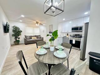 1BR and 1BA Modern Apartment in Montrose in Houston's Prime Location - Houston - 0