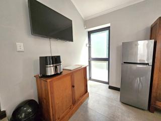 Cottage on Nobbs - 8