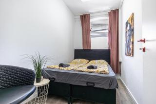 7 BR Apt, 15 Mins to Schönbrunn, Ideal for 15 Person - Vienne - 0