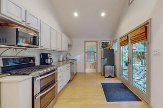 Lilly Bell Villa - 1