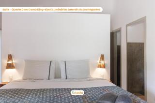 Casa Manga: Paraíso Luxuoso com Piscina Privativa - 1