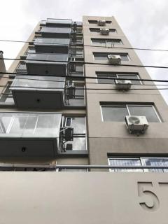 Excelente monoambiente con terraza - 9