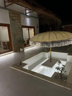 Private Villa - New! Casa Luna Jimbaran 3BR Indonesian - Greek Villa - Jimbaran - 1