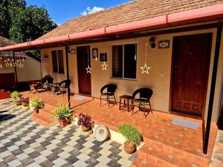 Sunny Smiles Homestay - 7