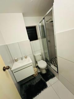 2 Bedrooms Apartment - Hartbeespoort Dam - Hartbeespoort - 5