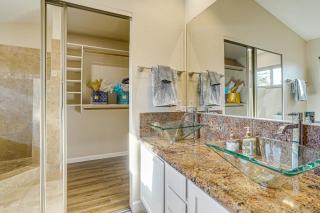Hot Tub and Patio Family Gem in Avondale - Avondale - 5
