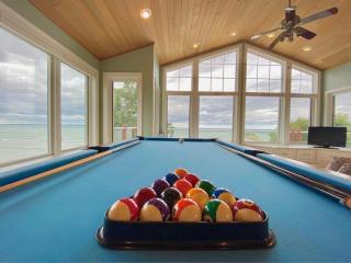 Private Beach Pool Table HUGE views gas grill - Ellsworth - 8