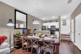 Family Disney Retreat: 3BR Near Parks w/ Clubhouse - 4