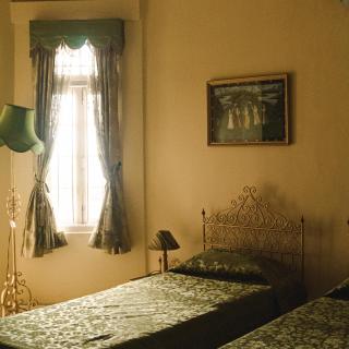 Baruah Bhavan Homestay - Guwahati - 8