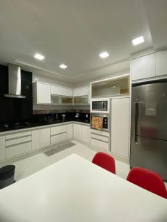 Apt 3q luxo com ar e jacuzzi na Beira Mar - Guarapari - 2