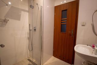 Zielona Ostoja - Pokoje i Apartamenty - 3
