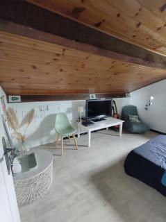 Chambre et salle de bain - Lescar - 5
