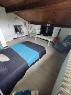 Chambre et salle de bain - Lescar - 3