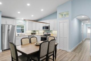 Home Walk to Beach, Biking,Golf,Games, Firepit - Palm Coast - 5