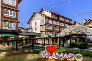 Vita Boulevard Studio 301 - 4