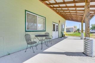 Charming Iowa Home 1 Mi to Golf - 9