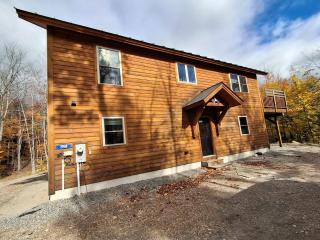 Scoot Cabin - Dogs Welcome! - Carrabassett - 8