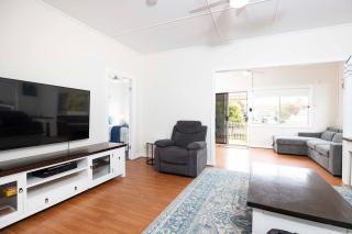 10 Wallis street - Tuncurry - 1