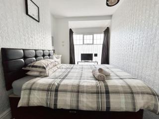 The House on the Hill by Visit Cleethorpes - Cleethorpes - 8