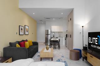 Apartment in business bay with stunning views of Burj Khalifa & canal - Dubai - 9