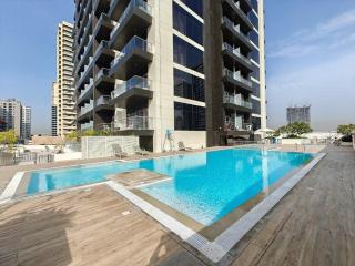 Awesome Studio at Park View Tower in JVC with Skyline Views - Dubai - 4