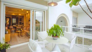 Hard Rock Area PH • Private Jacuzzi + Beach Views - 9