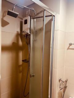 Fame Residences Mandaluyong 1 BR with two Big TV with Balcony - 5