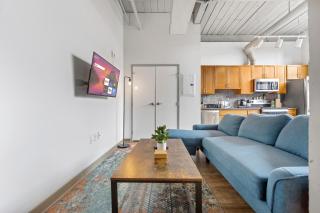 306-Urban Blissful Oasis Close to DT Parking - Cleveland - 0