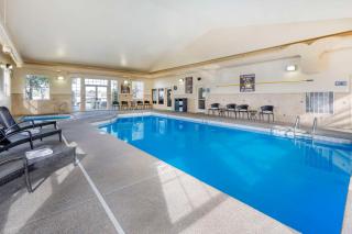 Best Western Plus Kalispell/Glacier Park West Hotel & Suites - Kalispell - 6