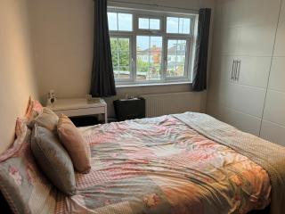 Comfy En-suite King Size room - 0