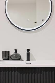 Oceanside Cosy Corner - 1