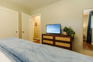 Centrally Located 2 King Bed Midtown Memphis 2362 - 5