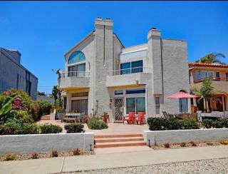 Panoramic View Bayfront Gem 3BR - San Diego - 9