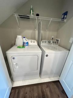 The Downtown Ace - 8