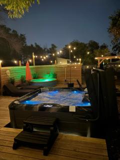 The Craftsman on Clay-Downtown-4 Blocks to Silos-Hot Tub and Cowboy Pool - Waco - 0