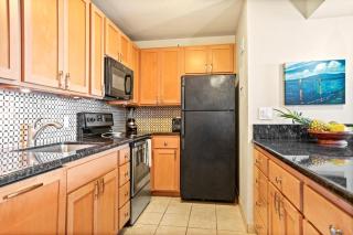 KBM Resorts FREE CAR Valley Isle Resort VIR-508 5th floor with oceanfront views - Kahana - 1
