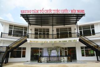 Mạnh Tuân Hotel MC - by BAY LUXURY - 9