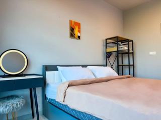 JQ Tower 2 Urban Orange Aesthetic - 1