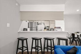 Cozy and Central UT Moody - Austin - 1
