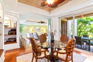KBM Resorts FREE CAR Islands at Mauna Lani IML-E4 Large Lanai Golf Cart - Waikoloa - 3